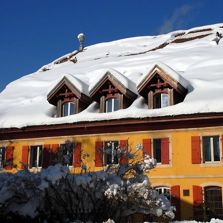 Couvet Hotel De L'Aigle מראה חיצוני תמונה