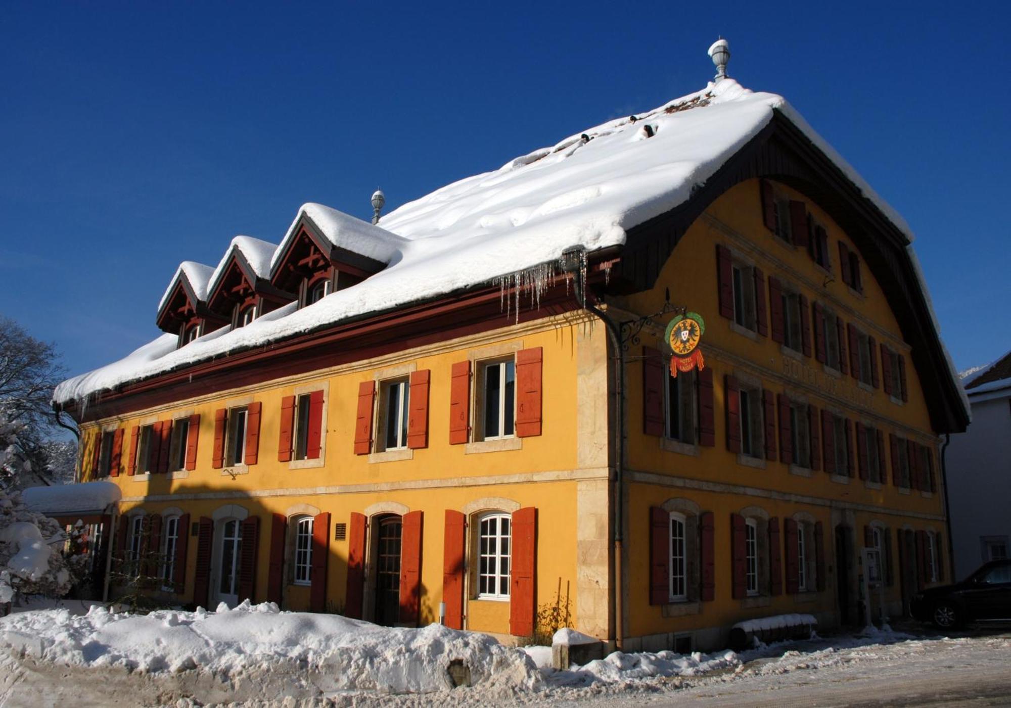 Couvet Hotel De L'Aigle מראה חיצוני תמונה